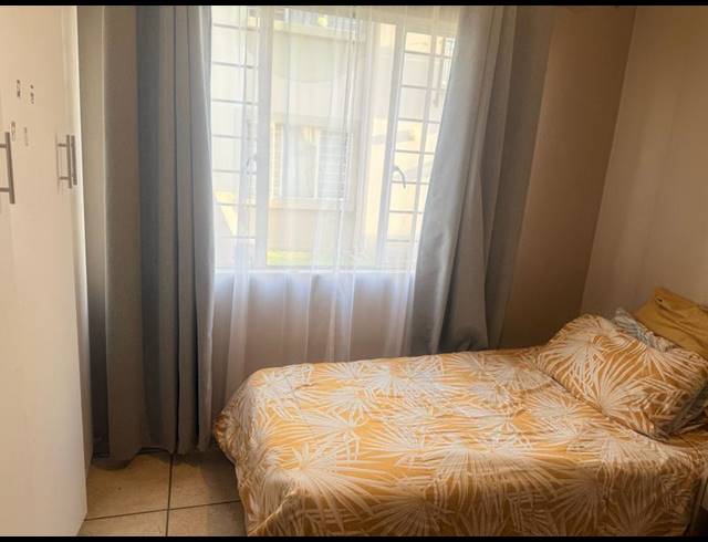 2 BEDROOM APARTMENT FOR SALE IN KLIPPOORTJIE